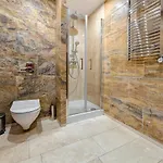 Rynek Prestige By Bookinghost Apartmán *